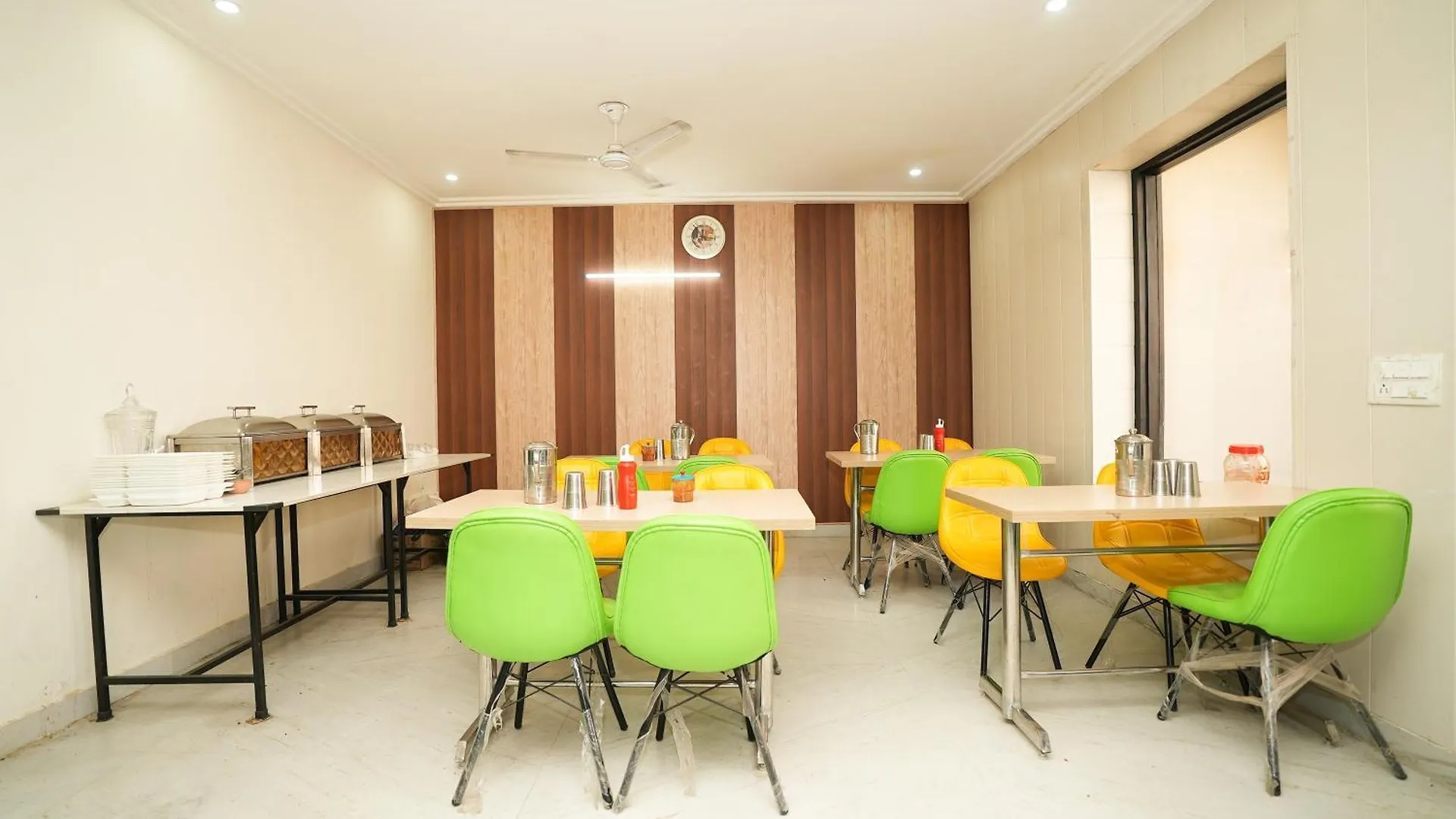 Hotel A.P Residency Gurgaon 3*,  India