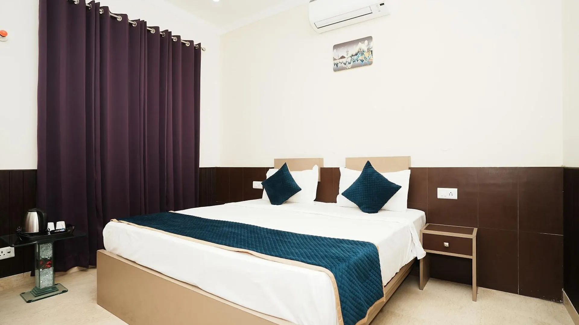 Hotel A.P Residency Gurgaon India